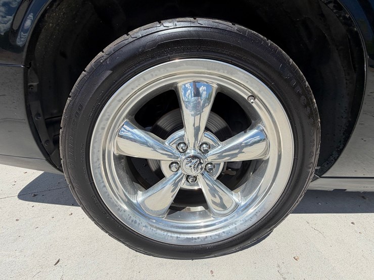 #1465-•-2013-dodge-challenger-sxt-image-65