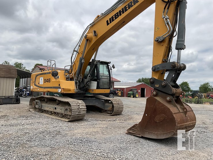 2016-liebherr-r946-lc-image-6