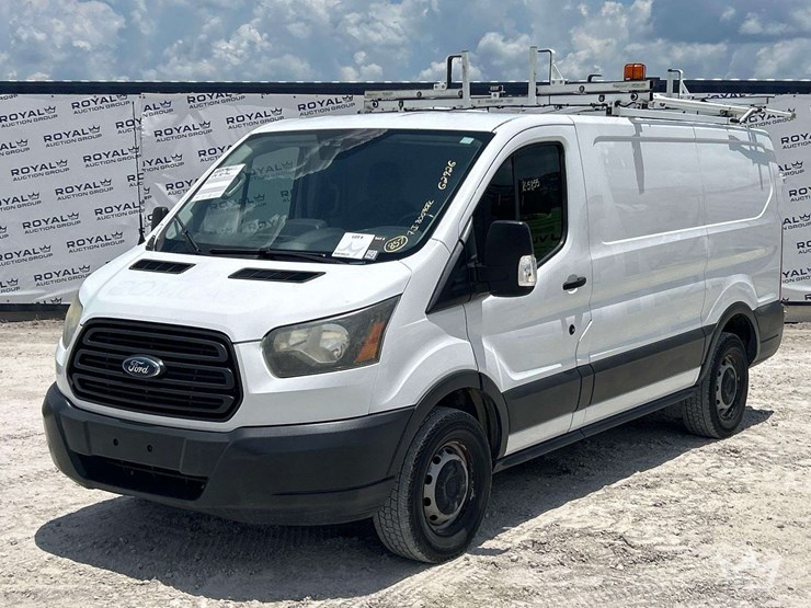 2017-ford-transit-image-1
