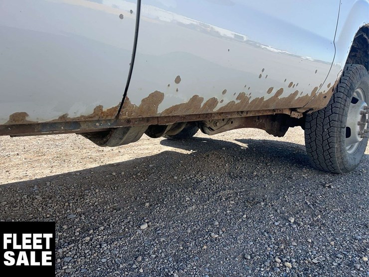 2012-ford-f350-image-21