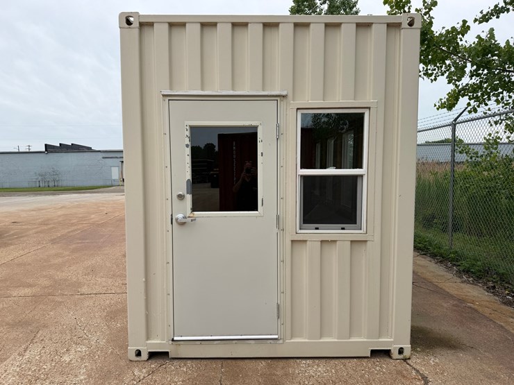 #1463-•-20'-container-office-image-4