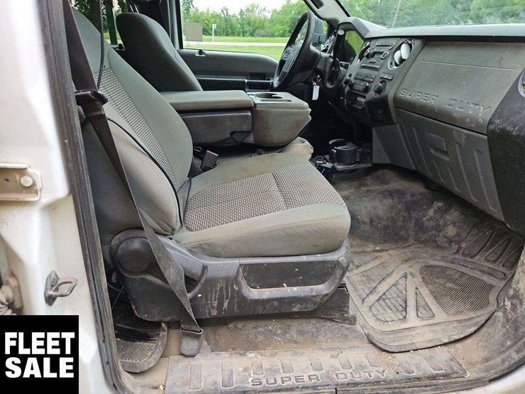 2012-ford-f350-image-25