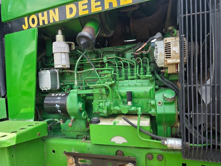 john-deere-4755-image-16