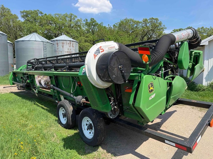 john-deere-630-image-12