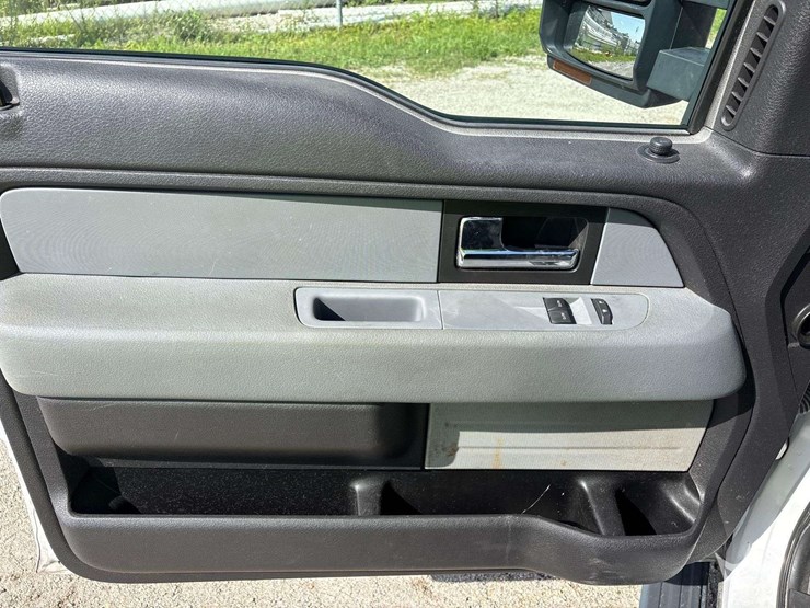 2014-ford-f150-image-14
