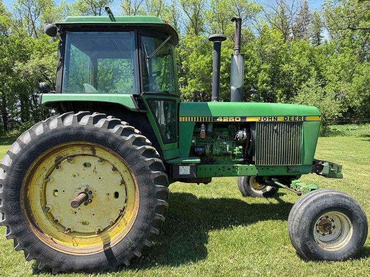 1984-john-deere-4250-image-6