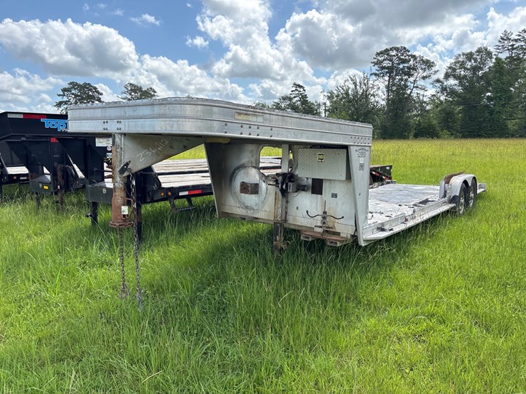 #36212-•-28ft-aluminum-gooseneck-trailer-|-no-title-image-2