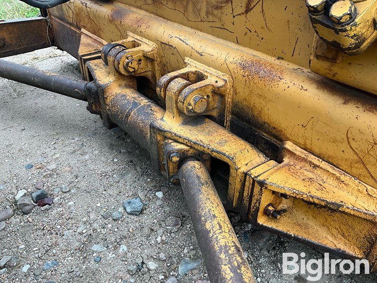 1979-caterpillar-d6d-image-17
