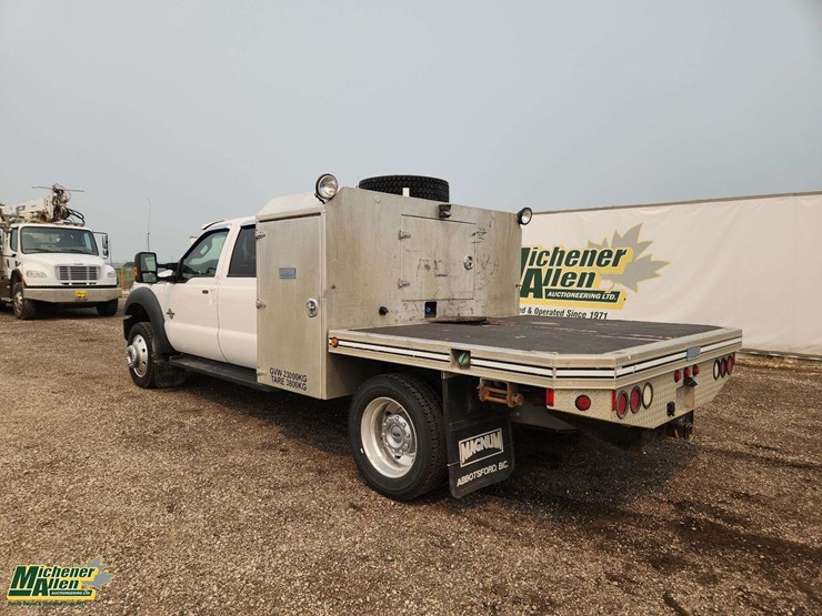 2012-ford-f550-image-2
