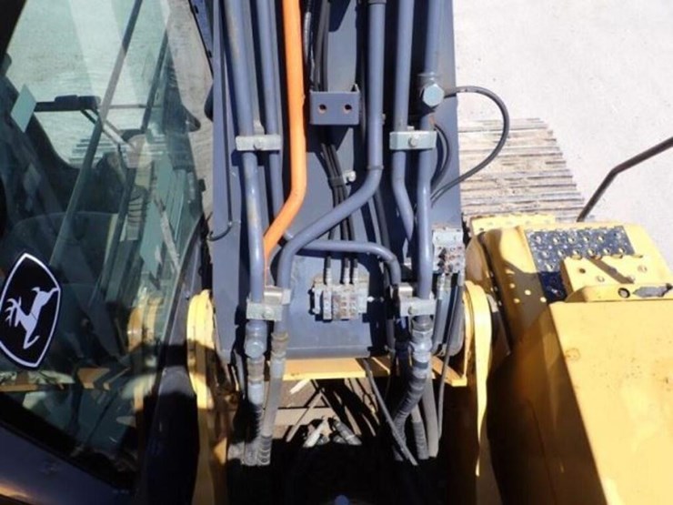 2012-deere-290g-lc-image-75
