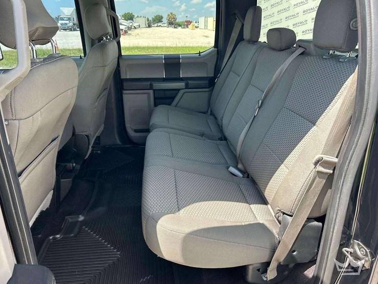 2016-ford-f150-image-17