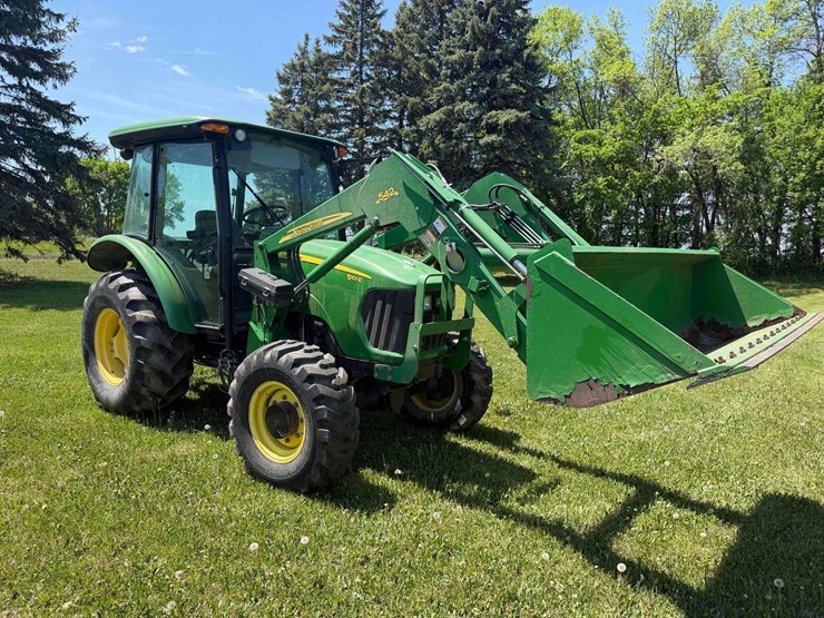 2011-john-deere-5101e-image-7