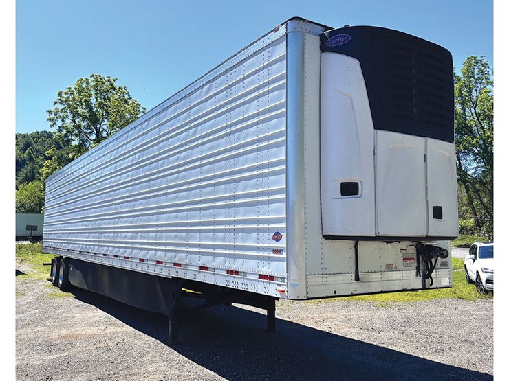 2024-utility-3000r-image-1