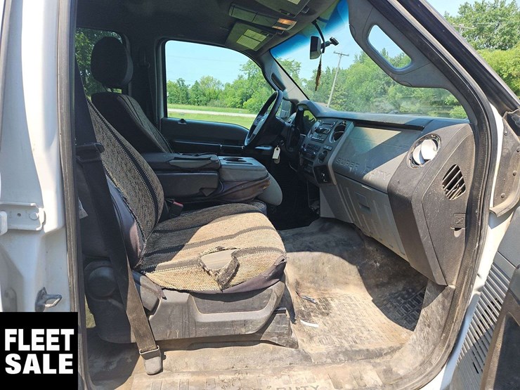 2015-ford-f350-image-25
