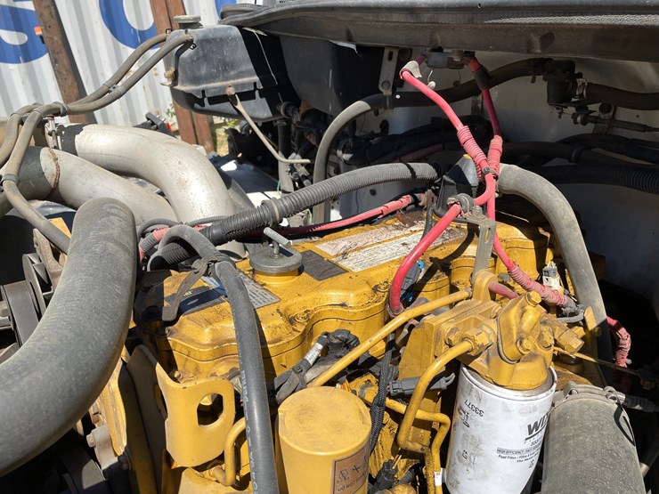 2002-caterpillar-3126-image-30