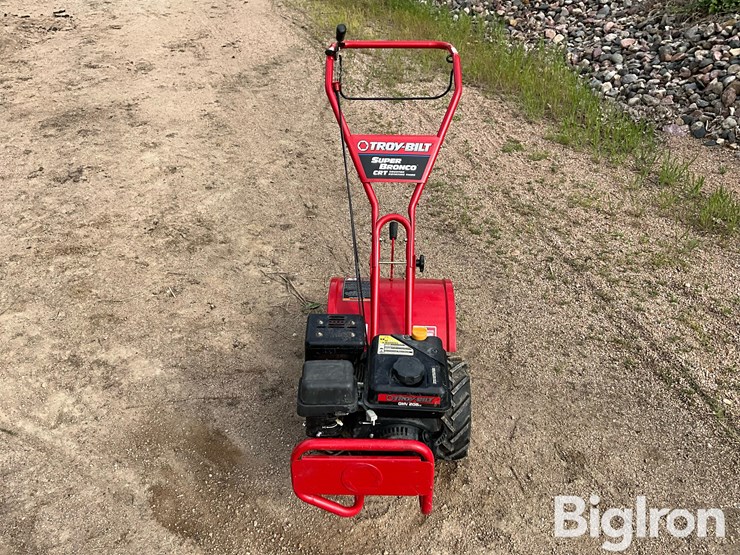 troy-bilt-super-bronco-image-2
