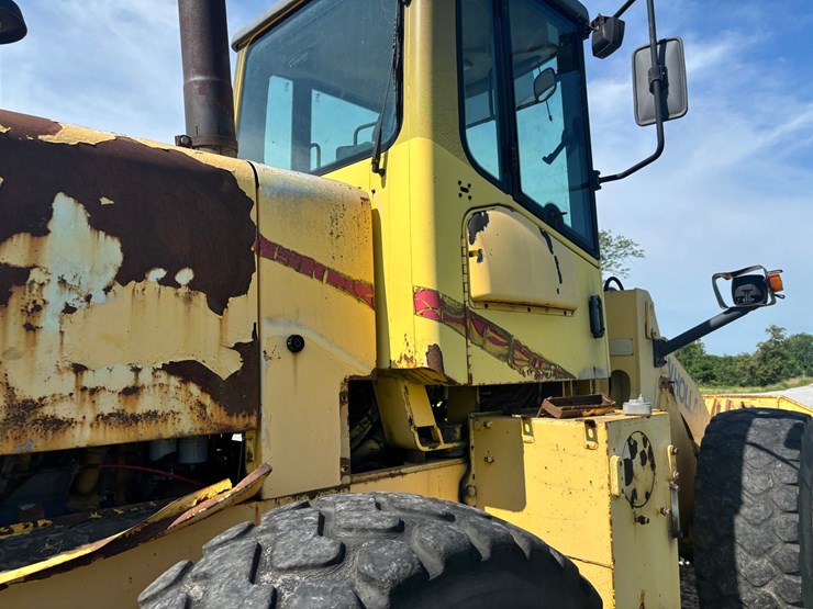 new-holland-lw170-image-23