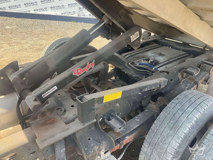 2016-ford-f350-image-37