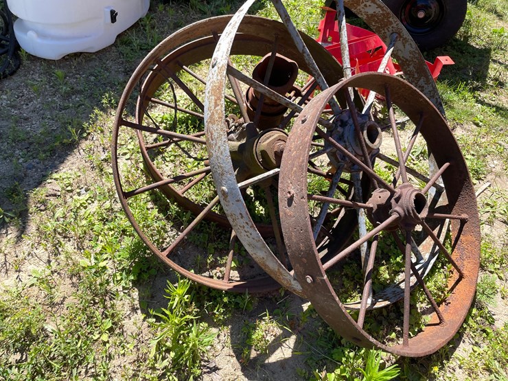 #7153-•-(4)-vintage-steel-wheels-image-3