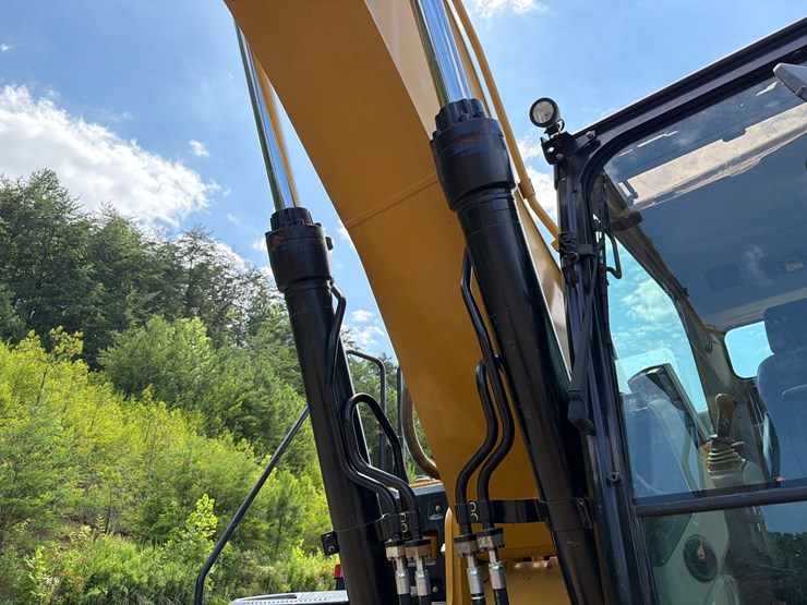 caterpillar-336el-image-26