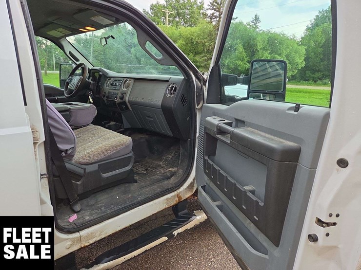 2014-ford-f250-image-29
