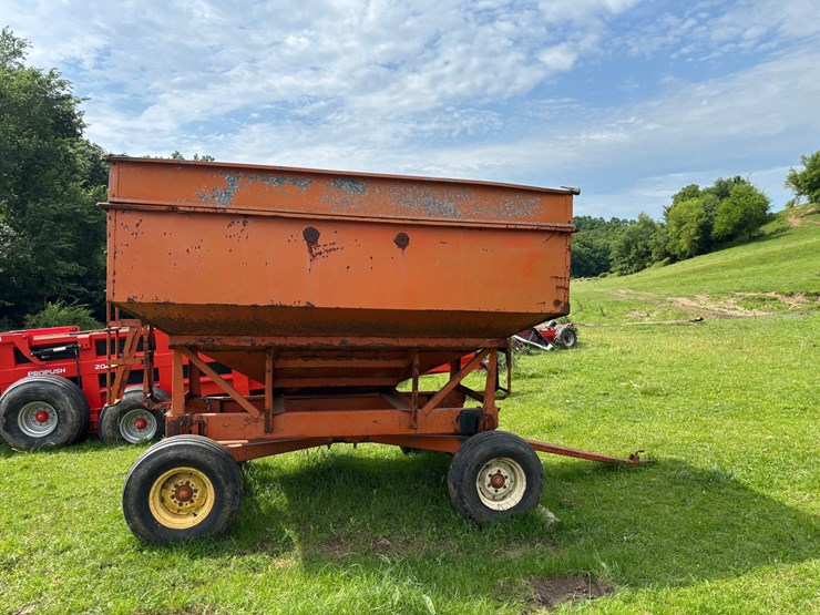 #2226-•-bradford-gravity-box-wagon-image-4
