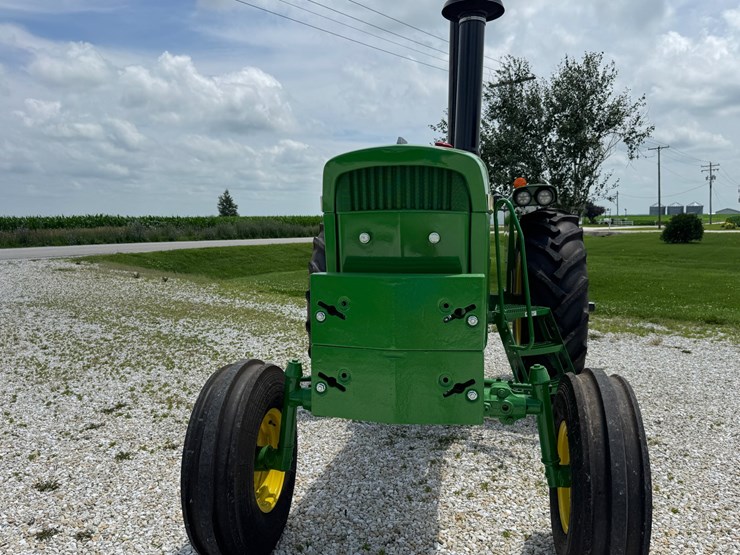 john-deere-4320-image-15