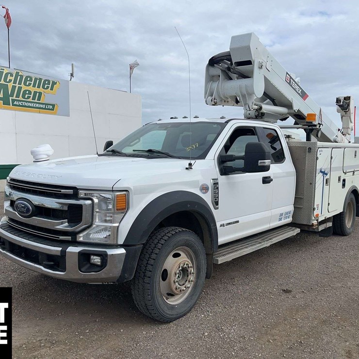 2021 FORD F550