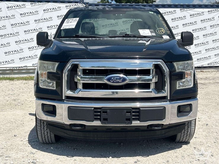 2016-ford-f150-image-25