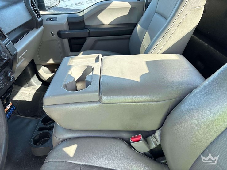 2016-ford-f150-image-17
