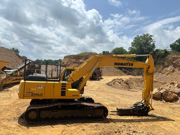 komatsu-pc200-lc-6le-image-5