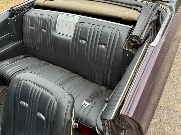 #1379-•-1967-pontiac-bonneville-convertible-car-image-69