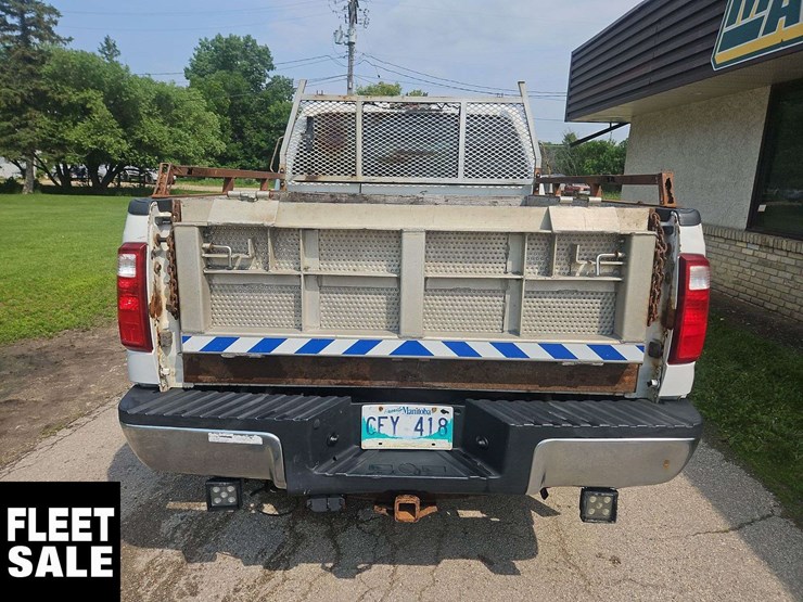 2011-ford-f350-image-8
