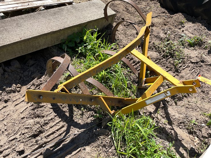 #7138-•-king-kutter-1-row-c-tine-3-point-cultivator-image-3