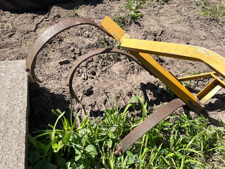 #7138-•-king-kutter-1-row-c-tine-3-point-cultivator-image-7