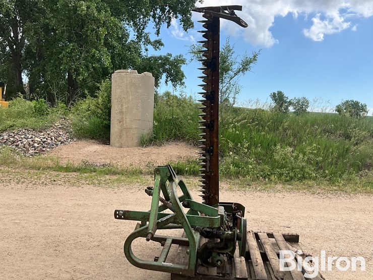 john-deere-350-image-16