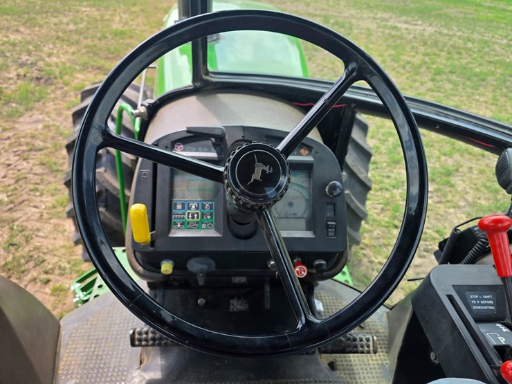 john-deere-4755-image-28