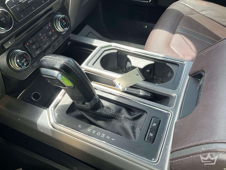 2016-ford-f150-image-16