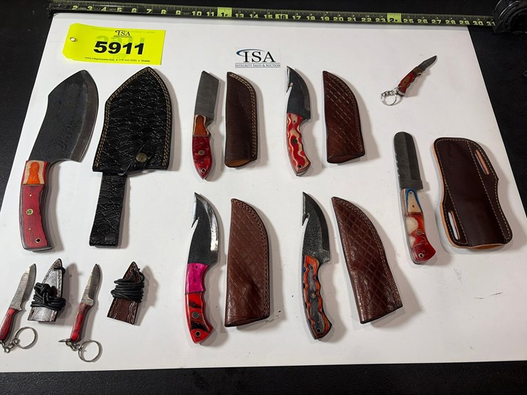 #5911-•-(9)-unused-knives-image-1