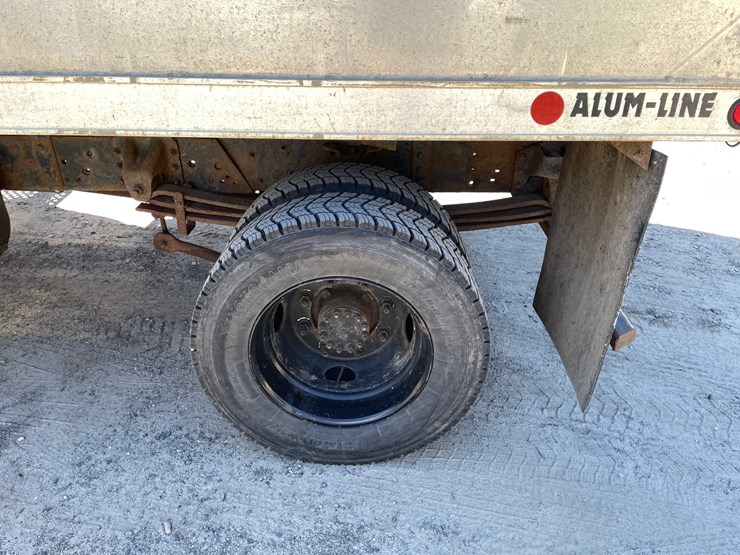 #7099-•-2005-gmc-c5500-with-alum-line-aluminum-dump-box-(wi-title-in-delay)-image-27