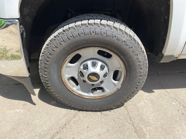 2015-chevrolet-2500-image-41