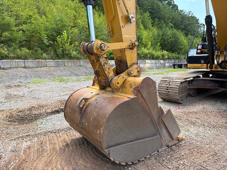 caterpillar-336el-image-10