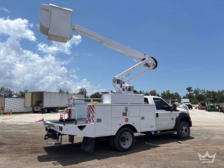 2016-ford-f550-image-3