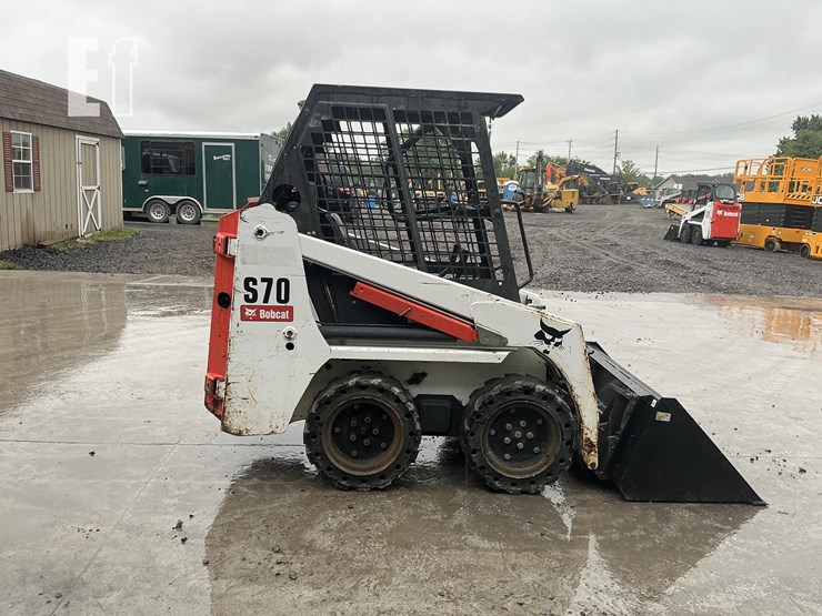 2012-bobcat-s70-image-5