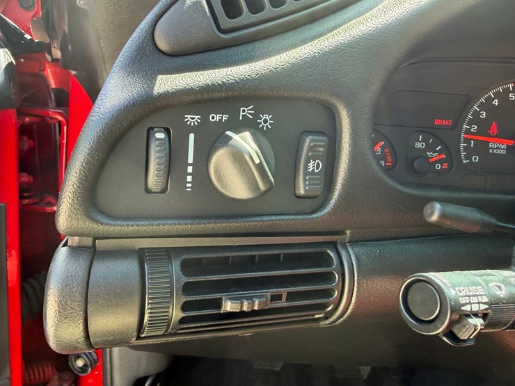 #1466-•-1994-chevrolet-camaro-z28-image-63