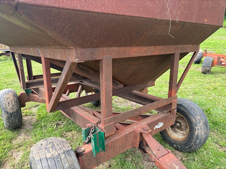#2227-•-korhemel-industries-6072-gravity-wagon-image-16