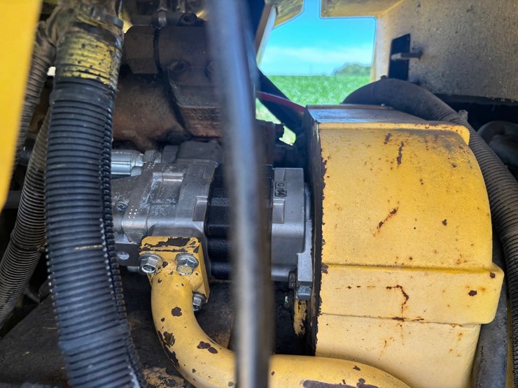 new-holland-lw170-image-46