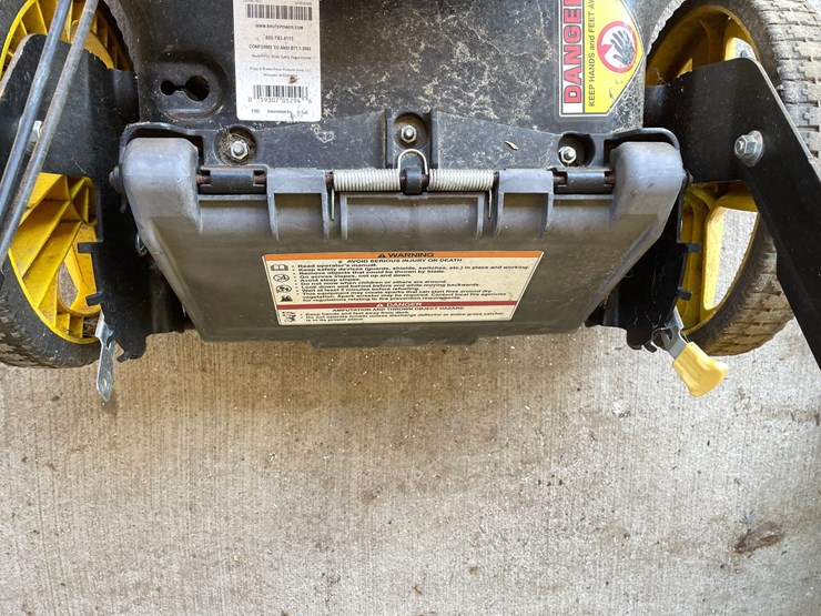 #7172-•-brute-push-mower-image-9