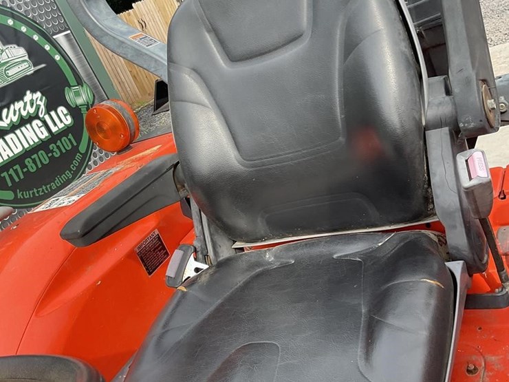 2005-kubota-l3830-image-11