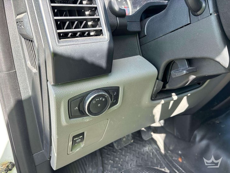 2016-ford-f150-image-11